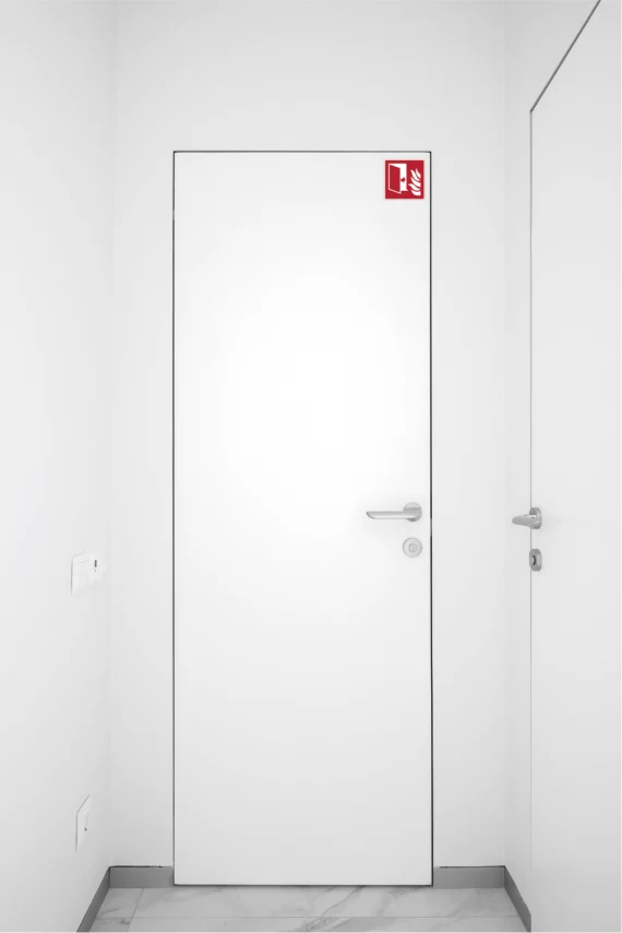 Panneau Picto Porte Coupe-Feu - ISO 7010 SI-0143