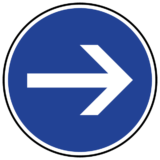 Panneau Obligation de Tourner à Droite - B21-1